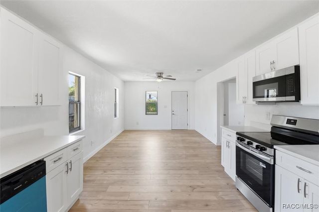 20473 W McKinney Avenue, Dunnellon, FL 34431