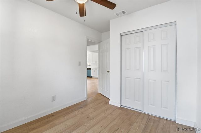 20473 W McKinney Avenue, Dunnellon, FL 34431