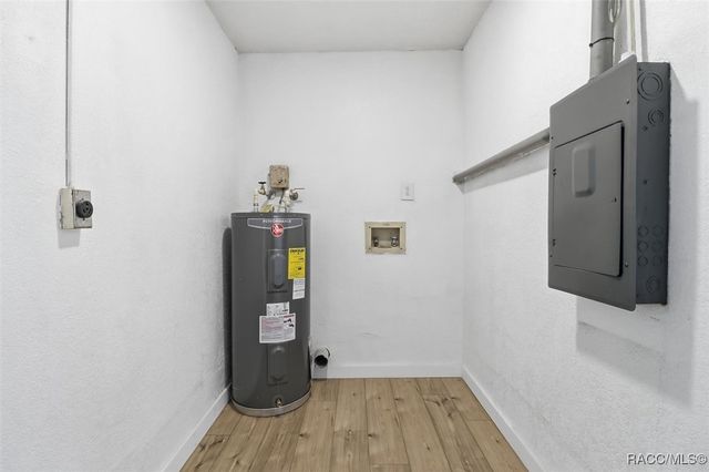 20473 W McKinney Avenue, Dunnellon, FL 34431