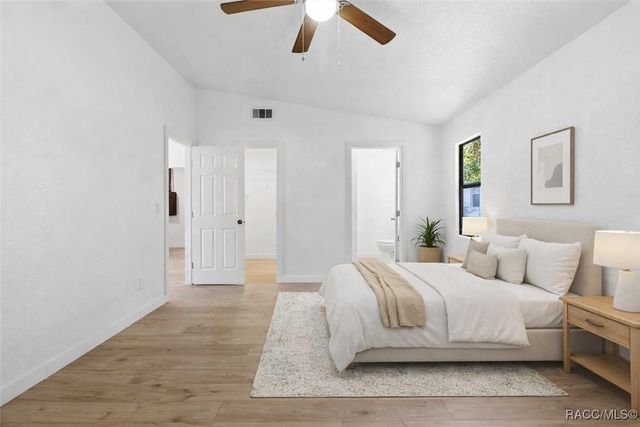 20473 W McKinney Avenue, Dunnellon, FL 34431