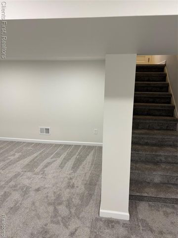24162 Gleneyrie Drive, Southfield, MI 48033