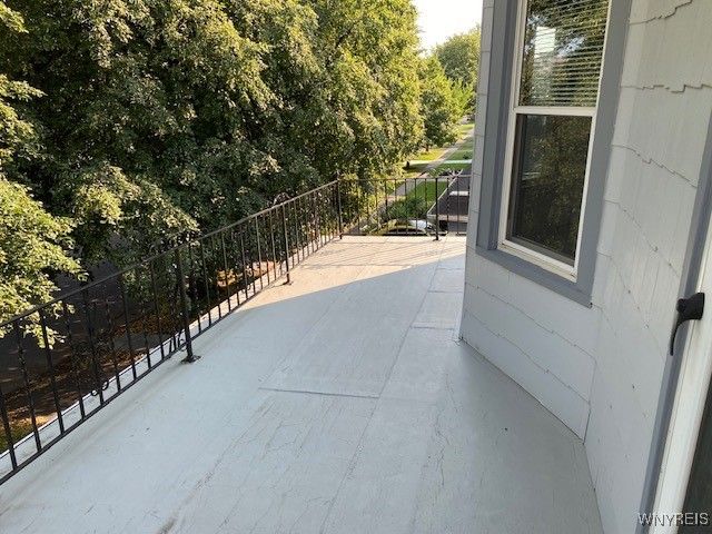 86 Edgewood Avenue Upper, Buffalo, NY 14220