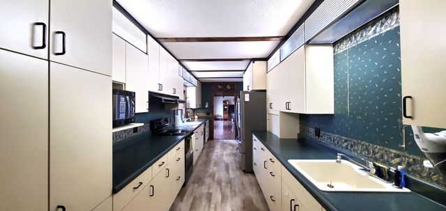 746 Lee Street, South Haven City, MI 49090