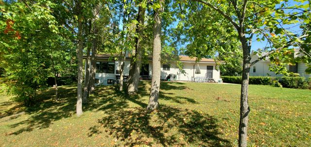 746 Lee Street, South Haven City, MI 49090