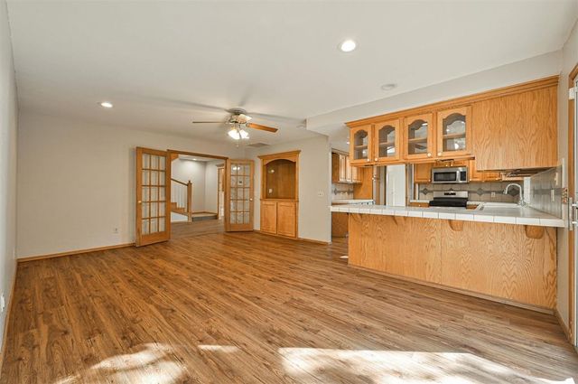 9200 Candlewood Drive, Oklahoma City, OK 73132