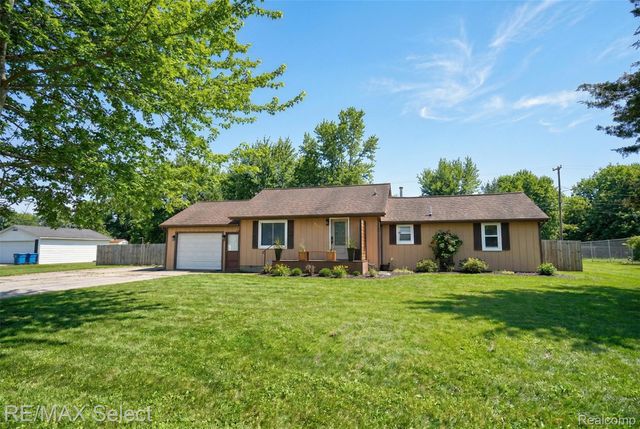 3101 W Maple Avenue, Mundy Township, MI 48507