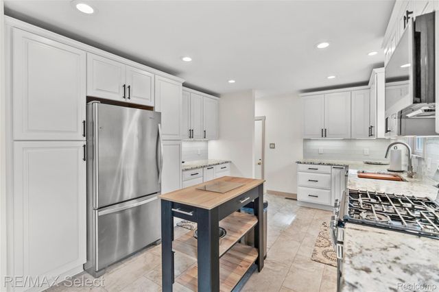 3101 W Maple Avenue, Mundy Township, MI 48507