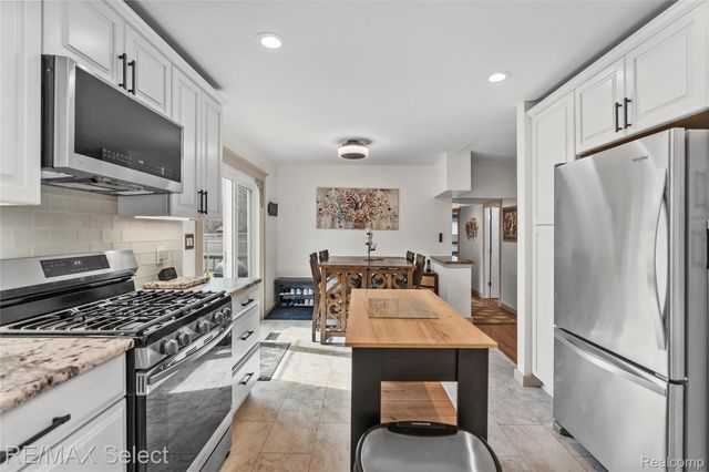 3101 W Maple Avenue, Mundy Township, MI 48507