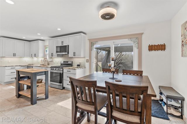 3101 W Maple Avenue, Mundy Township, MI 48507