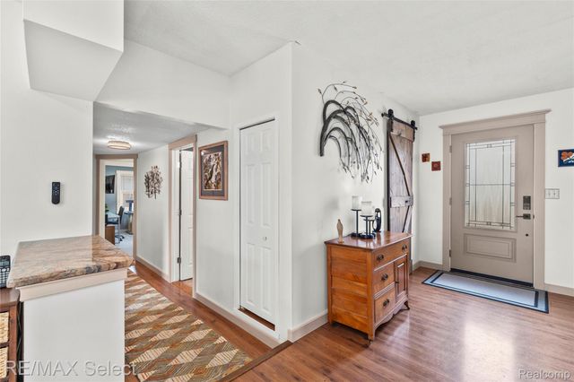 3101 W Maple Avenue, Mundy Township, MI 48507