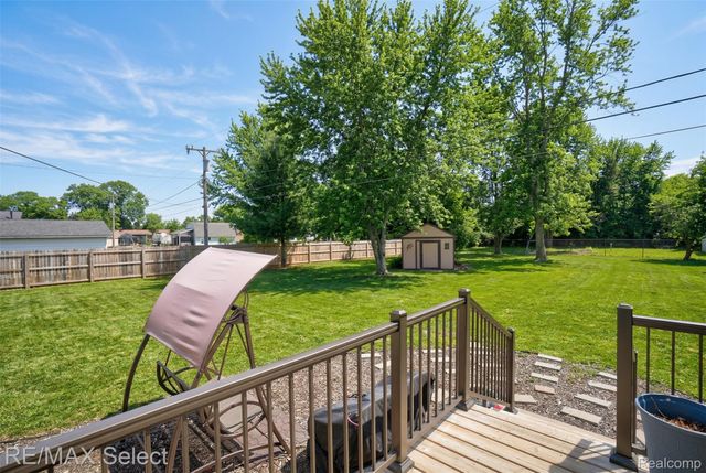 3101 W Maple Avenue, Mundy Township, MI 48507