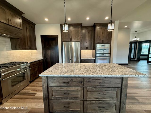 24230 N Ramsey RD, Rathdrum, ID 83858