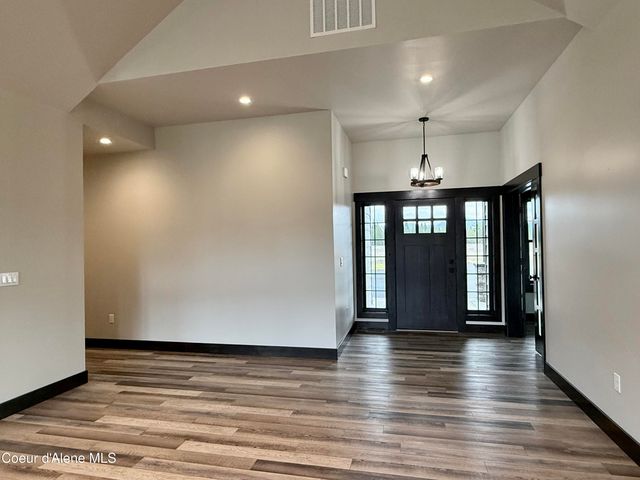 24230 N Ramsey RD, Rathdrum, ID 83858