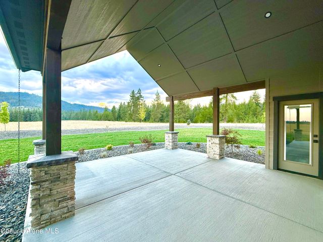 24230 N Ramsey RD, Rathdrum, ID 83858