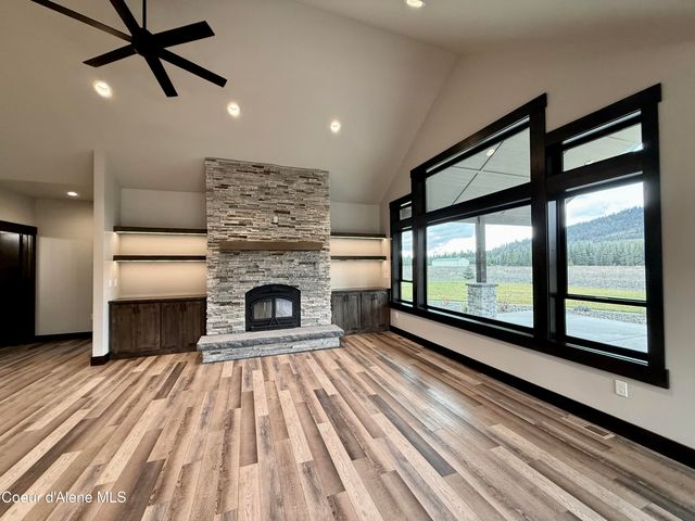 24230 N Ramsey RD, Rathdrum, ID 83858