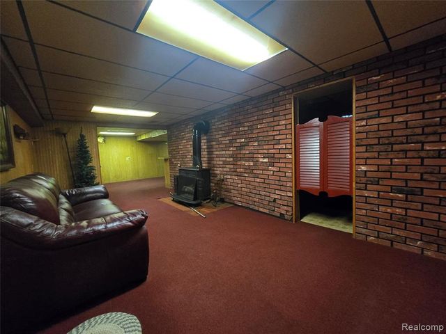 31422 Hazelwood Street, Westland, MI 48186