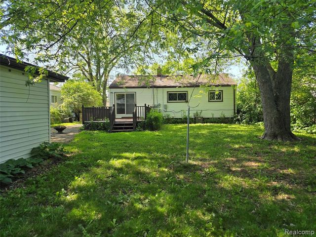 31422 Hazelwood Street, Westland, MI 48186