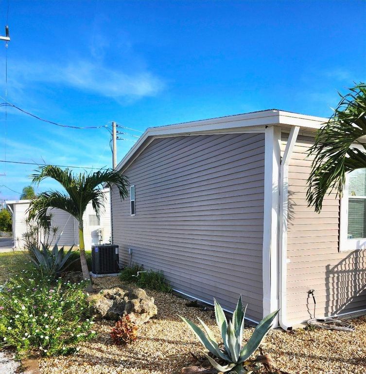 6505 ARIZONA STREET, BRADENTON, FL 34207 — photo 4
