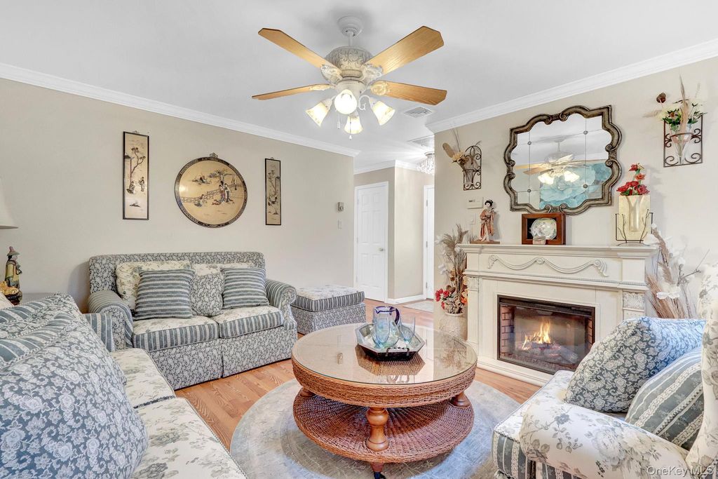 46 Forge Lane, Coram, NY 11727 — photo 4