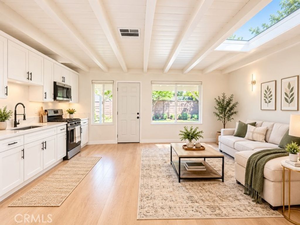 13121 Chase Street, Arleta, CA 91331 — photo 4