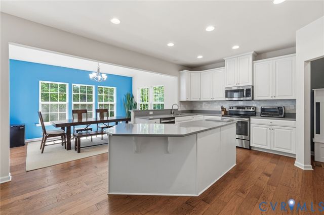 3055 Barnack Rd, Midlothian, VA 23112