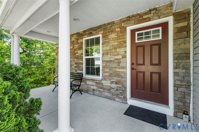 3055 Barnack Rd, Midlothian, VA 23112