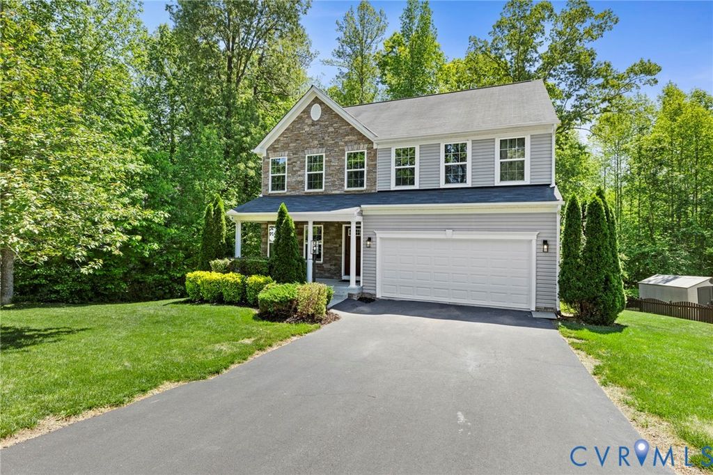 3055 Barnack Rd, Midlothian, VA 23112