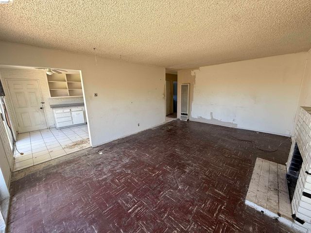 2108 Rubye Dr, Antioch, CA 94509