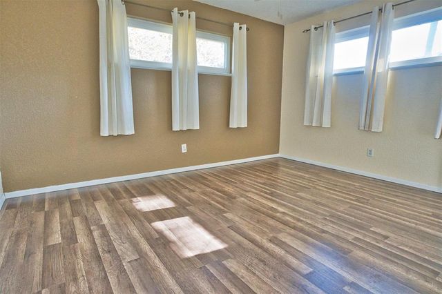1303 Mac Drive, Sweeny, TX 77480