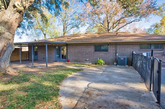 1303 Mac Drive, Sweeny, TX 77480