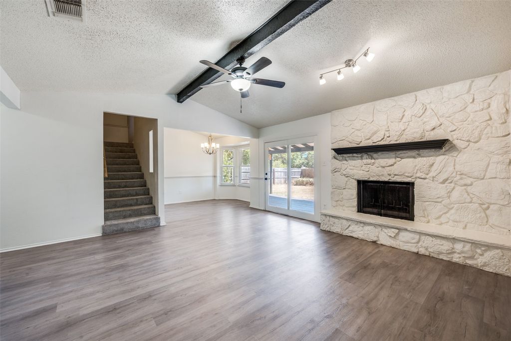 6107 Yorkford Drive, Arlington, TX 76001 — photo 5