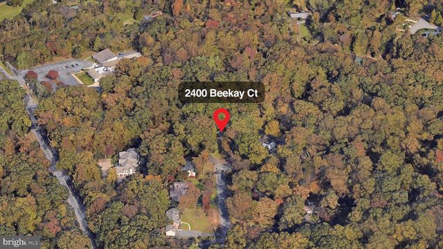 2400 BEEKAY CT, Vienna, VA 22181