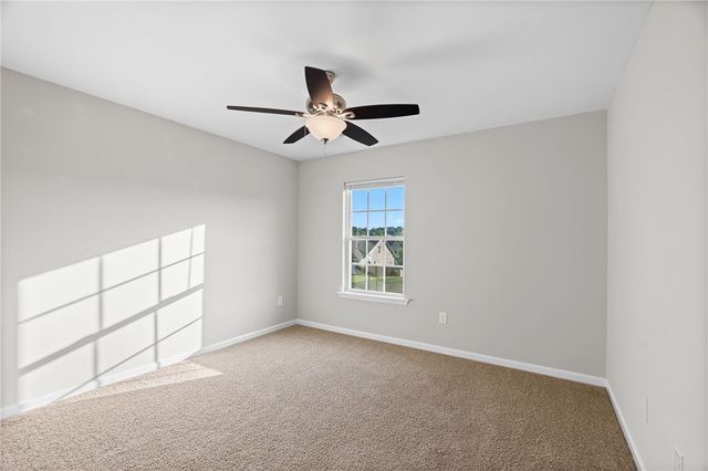 119 Sunny Point Loop, Central, SC 29630