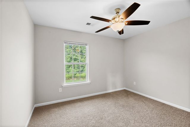 119 Sunny Point Loop, Central, SC 29630