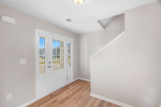 119 Sunny Point Loop, Central, SC 29630