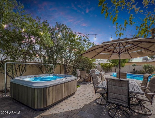 1715 N SUNSET Drive, Tempe, AZ 85288