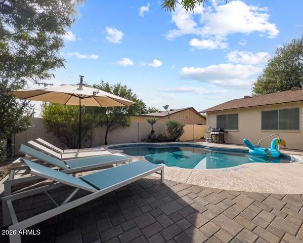 1715 N SUNSET Drive, Tempe, AZ 85288