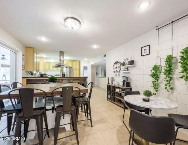 1715 N SUNSET Drive, Tempe, AZ 85288