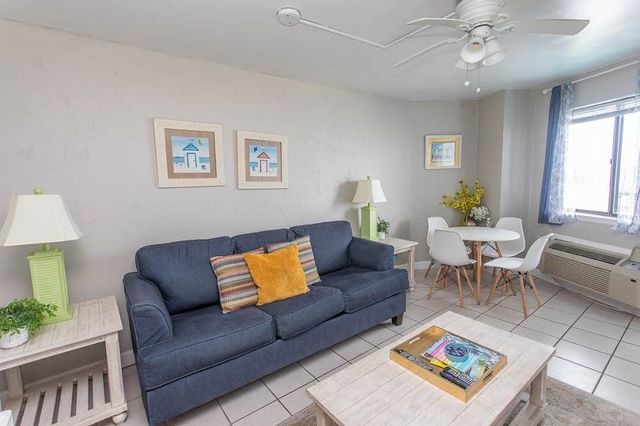 2001 S Ocean Blvd Unit 1203, Myrtle Beach, SC 29577