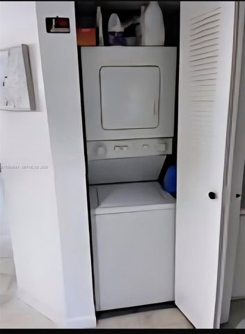 900 SW 142nd Ave 114L, Pembroke Pines, FL 33027