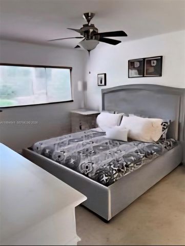 900 SW 142nd Ave 114L, Pembroke Pines, FL 33027