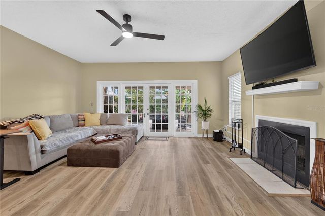 3219 W SANTIAGO STREET B, Tampa, FL 33629