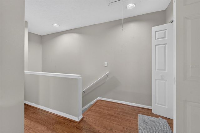 3219 W SANTIAGO STREET B, Tampa, FL 33629