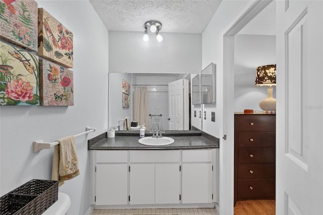 3219 W SANTIAGO STREET B, Tampa, FL 33629