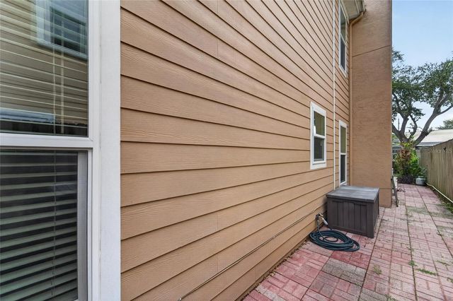 3219 W SANTIAGO STREET B, Tampa, FL 33629