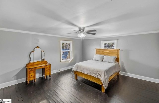 6 S Main Street, Startex, SC 29377