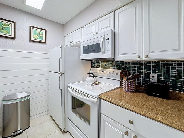 612 GUILD DRIVE 18, Venice, FL 34285