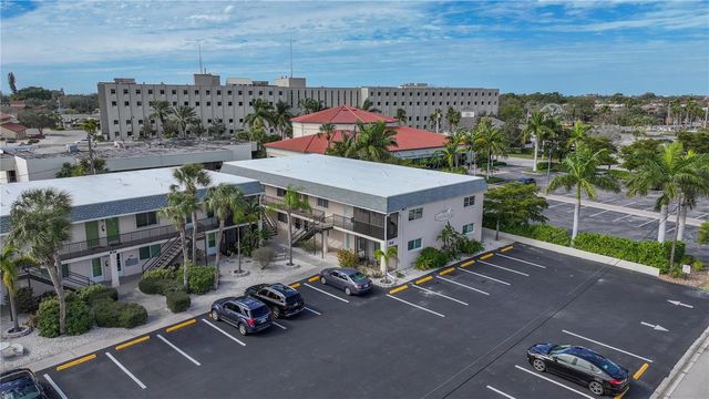 612 GUILD DRIVE 18, Venice, FL 34285
