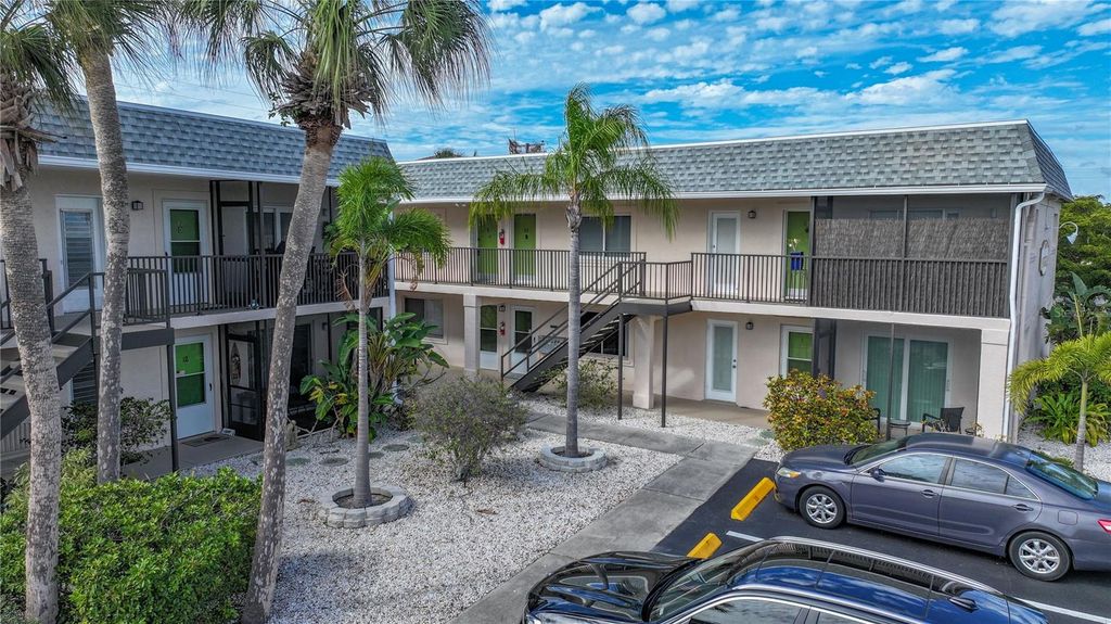 612 GUILD DRIVE 18, Venice, FL 34285