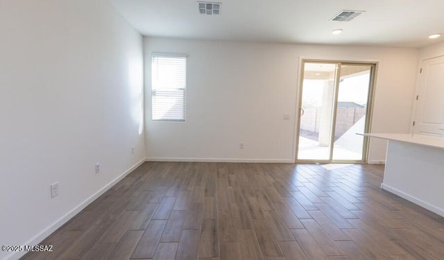 34989 S Lasso Lane, Red Rock, AZ 85145